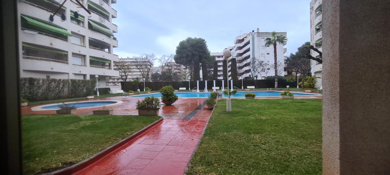 Apartment Center Salou Near Port Aventura Eksteriør bilde